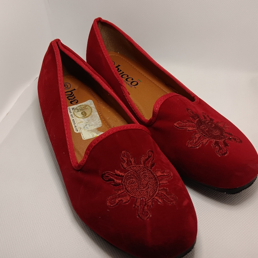 Burgundy Flat Shoes